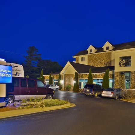 Holiday Inn Express Mackinaw City By Ihg Екстериор снимка