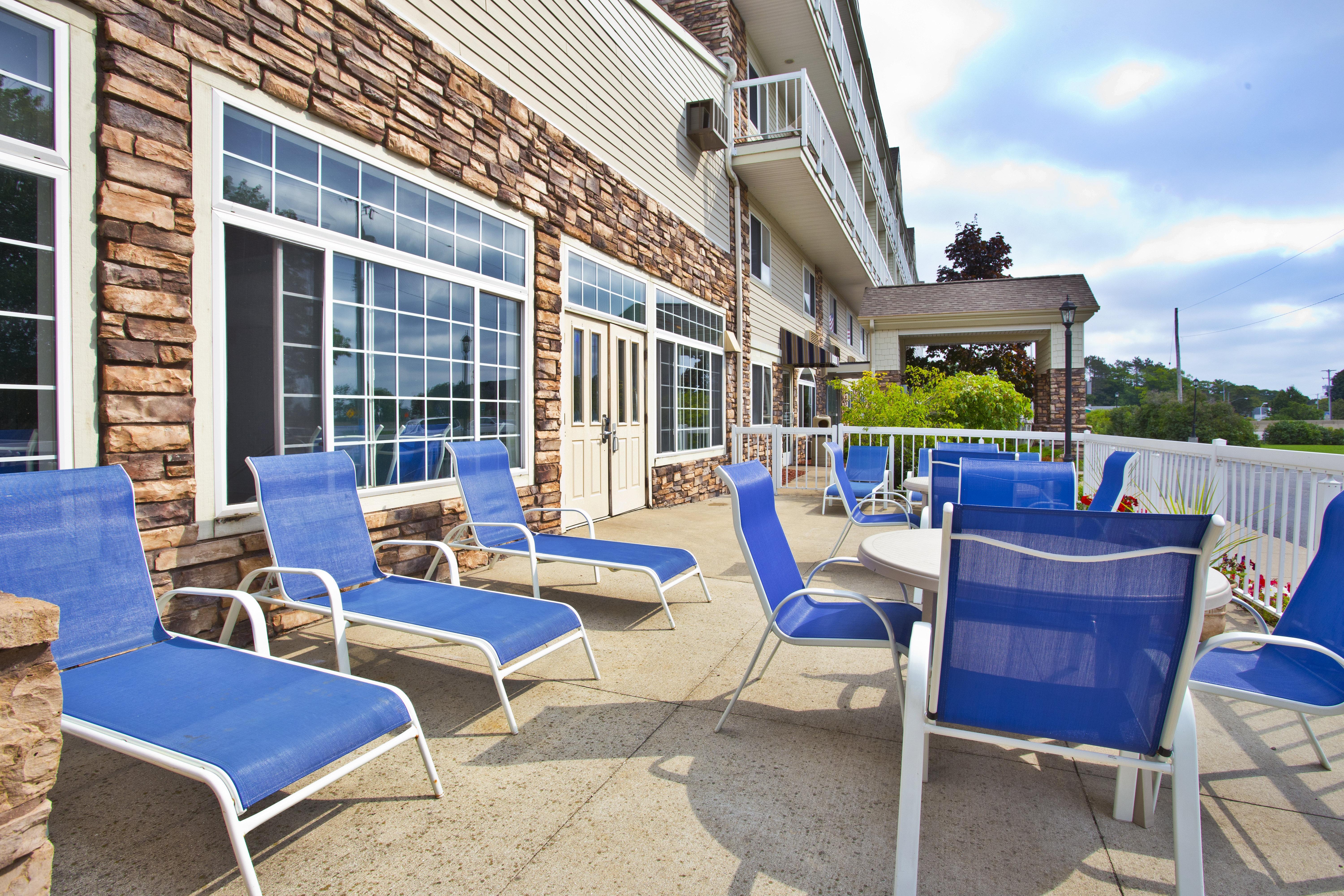 Holiday Inn Express Mackinaw City By Ihg Екстериор снимка
