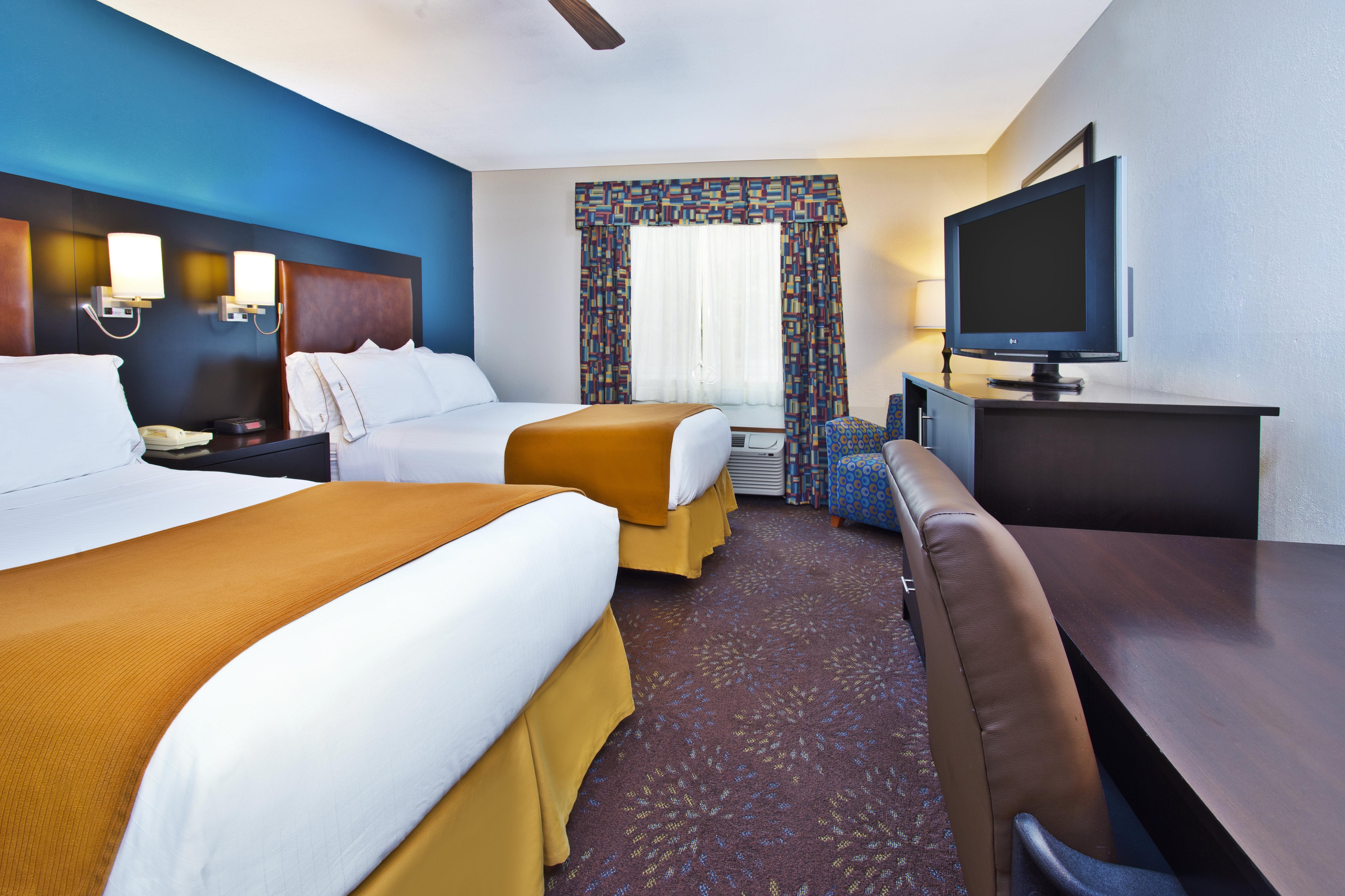 Holiday Inn Express Mackinaw City, An Ihg Hotel Екстериор снимка