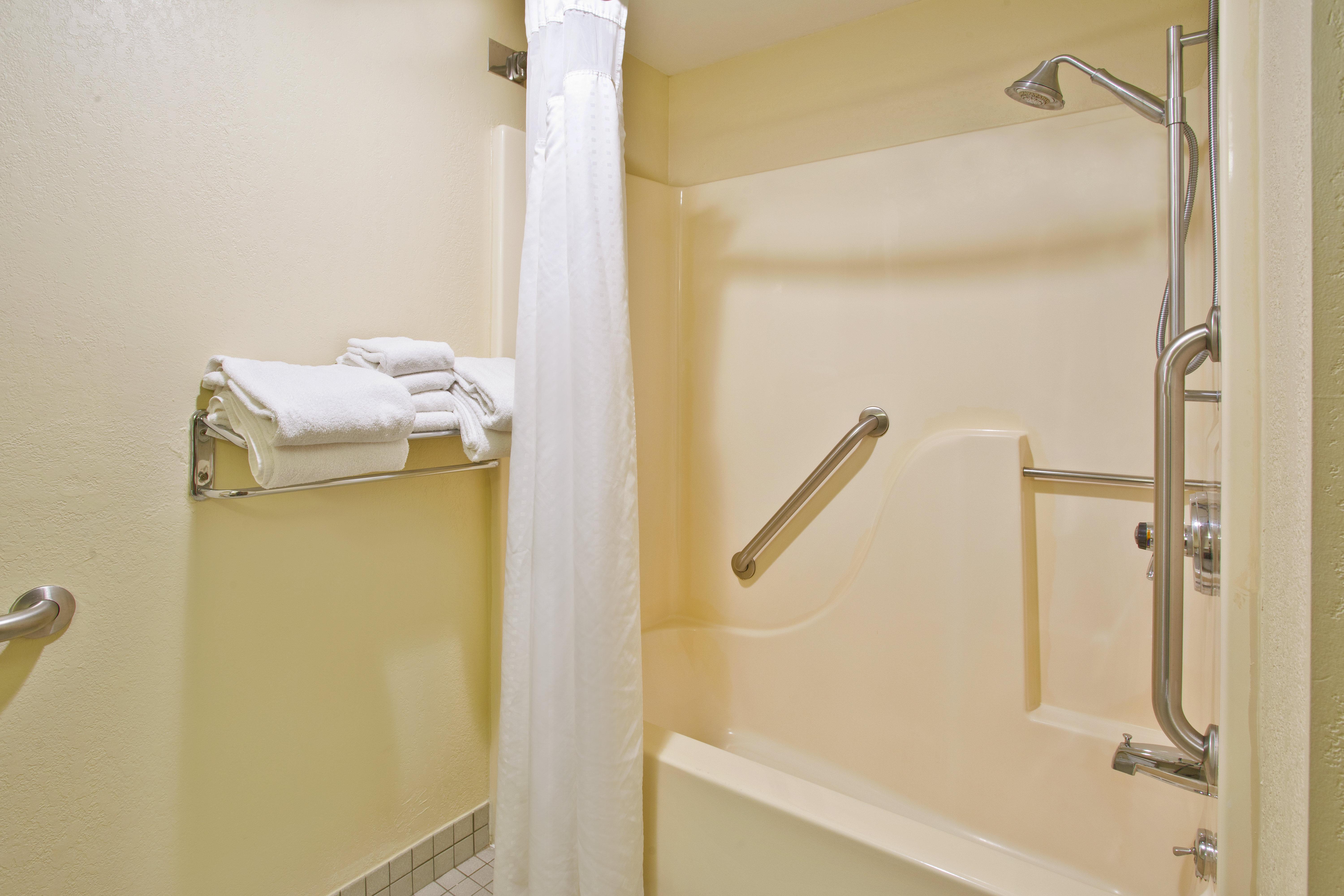 Holiday Inn Express Mackinaw City By Ihg Екстериор снимка