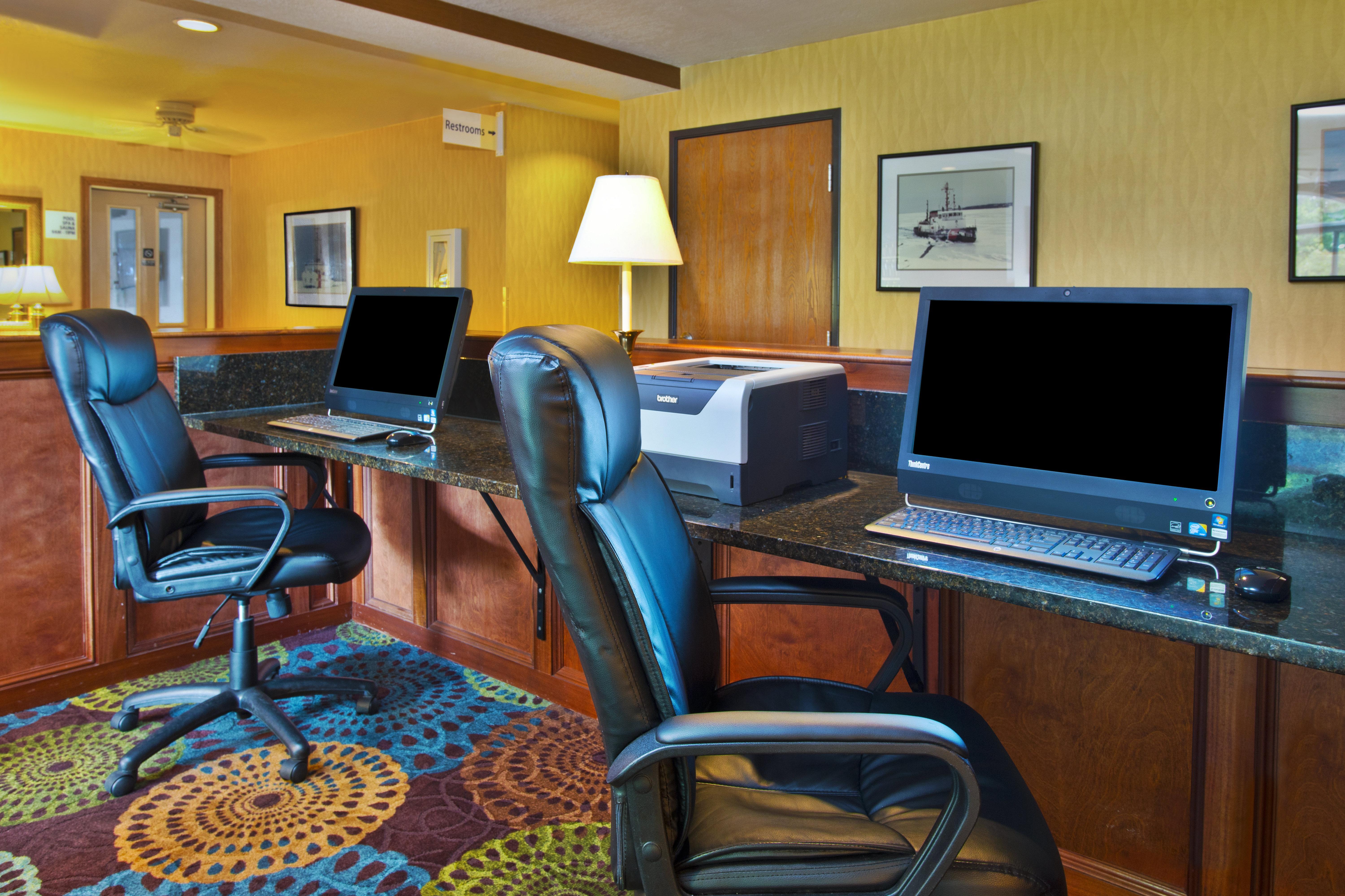 Holiday Inn Express Mackinaw City By Ihg Екстериор снимка
